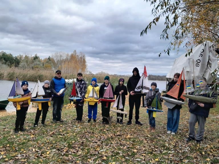 У Переяславі відбулись судно-модельні змагання вітрильних яхт «Переяславські вітрила-2023»